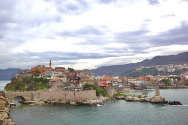Amasra Gezilecek Yerler 48 svg%3E